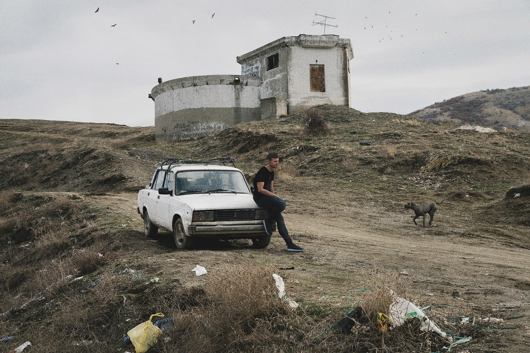 Jonas Bendiksen Book Of Veles Press 005