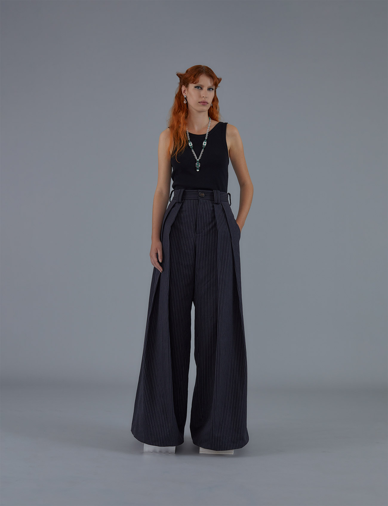 TANK Autumn 2022 Front0694
